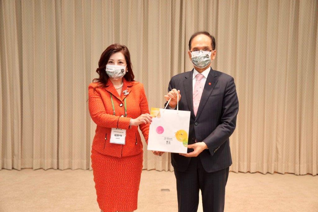 立法院院長接見北美洲台灣商會聯合總會回國訪問團一行 游錫堃：感謝台商朋友們在海外辛勤打拚、發光發熱 讓台灣不斷進步